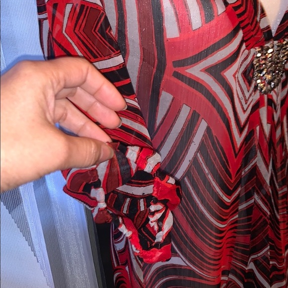 🌹NWT! Express Red Sheer Blouse - Picture 5 of 16